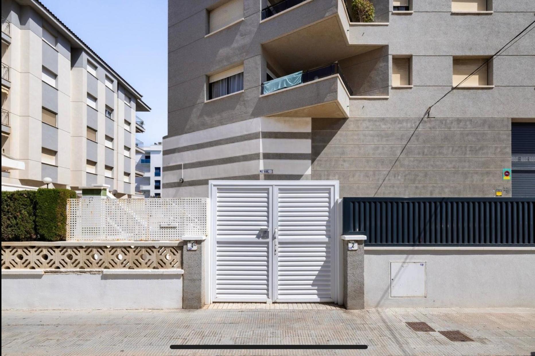 Beach Apartment In Calafell Buitenkant foto